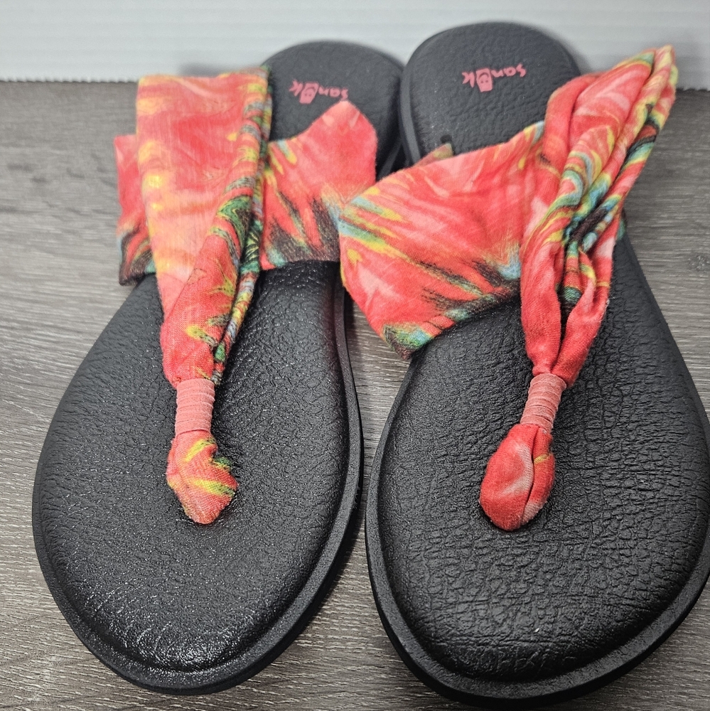 Sanuk Yoga Sling 2 Prints Women's Size 9 Colorful Tie-Dye Yoga Mat Thong Sandals